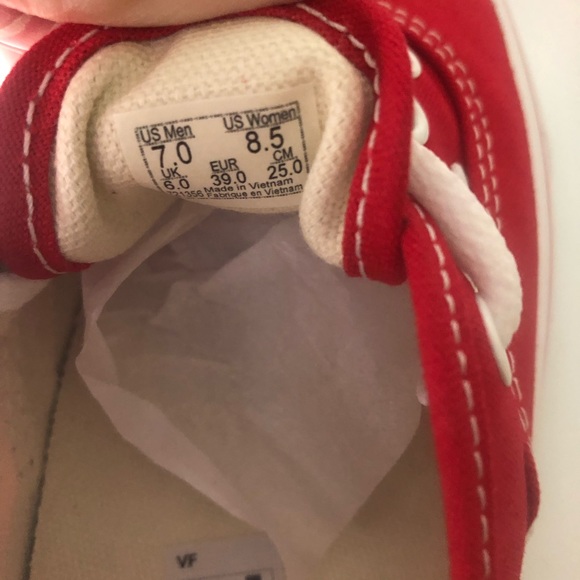 Van’s Authentic - Picture 6 of 9